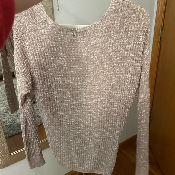 Pinkish Express dressier top- MEDIUM - Picture 3 of 6